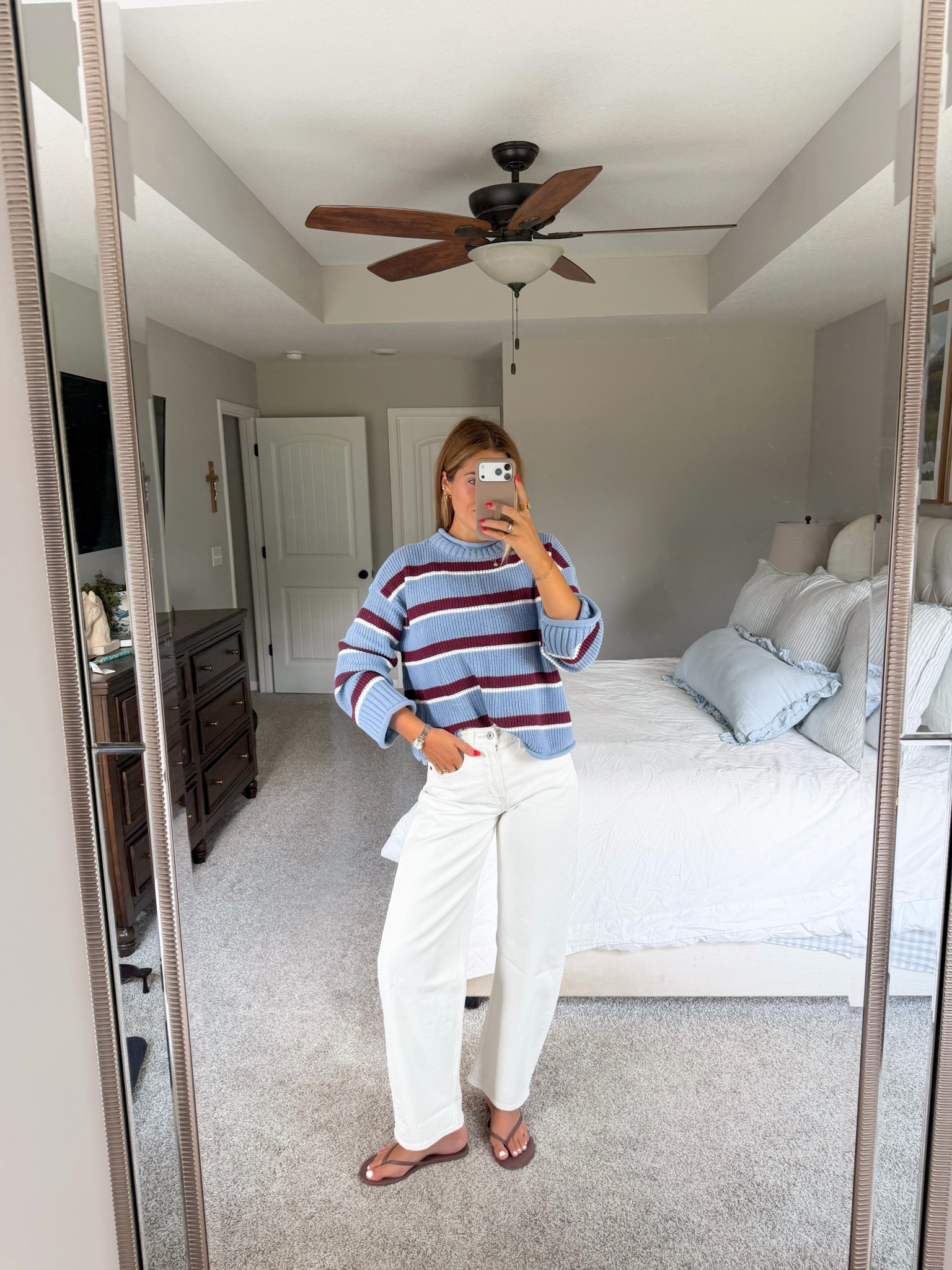 25-50% Off All Jeans + 20% Off Almost Everything Else + Use Code DENIMAF for extra 15% off! 
 in a size 26 long - sweater sadly sold out so fast! look for a restock in the future

#LTKootd #LTKTall #LTKgrwm