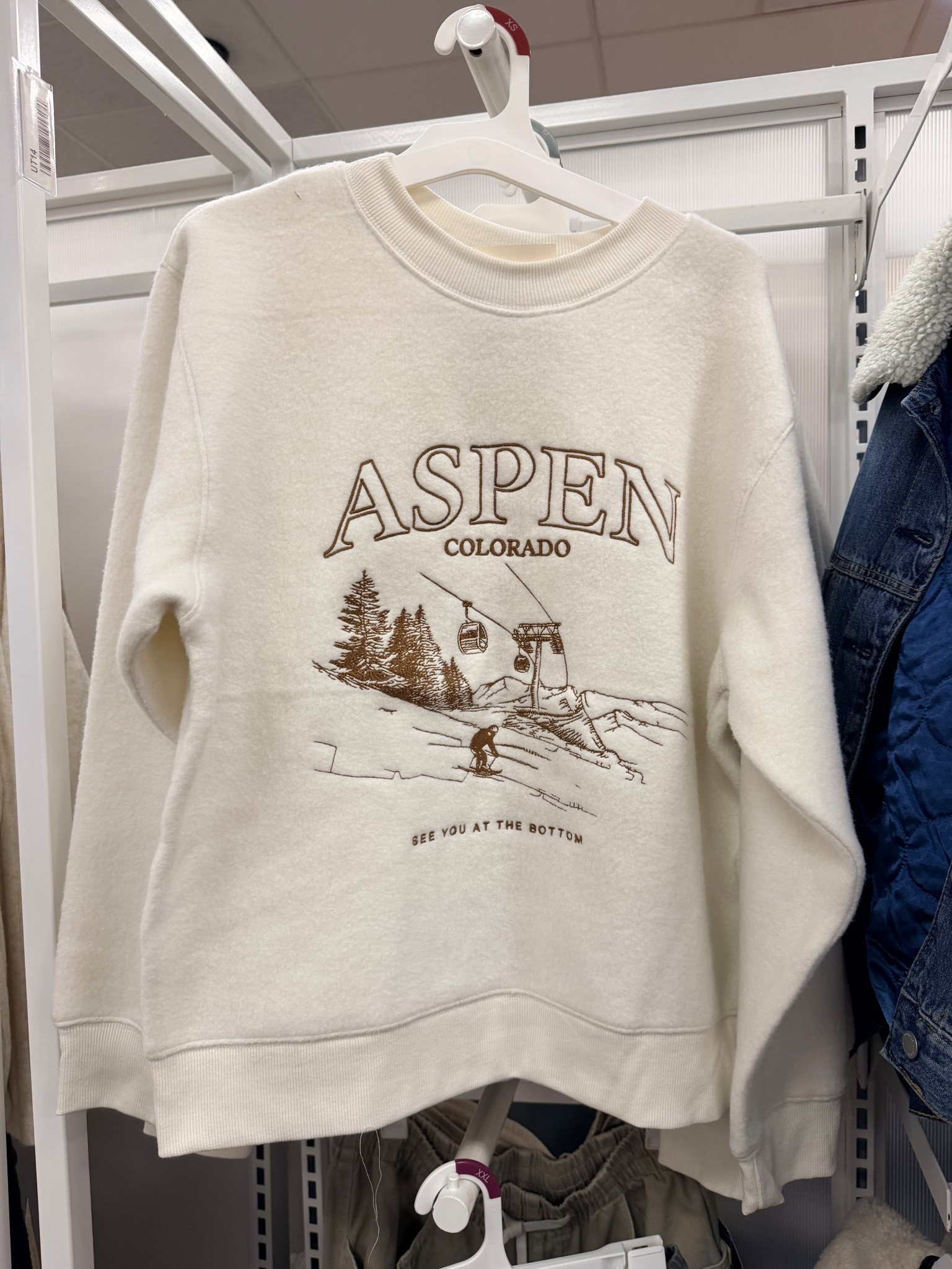 Such a cute cozy sweatshirt to be comfy all day! 



#LTKFindsUnder50 #LTKHoliday #LTKCyberWeek