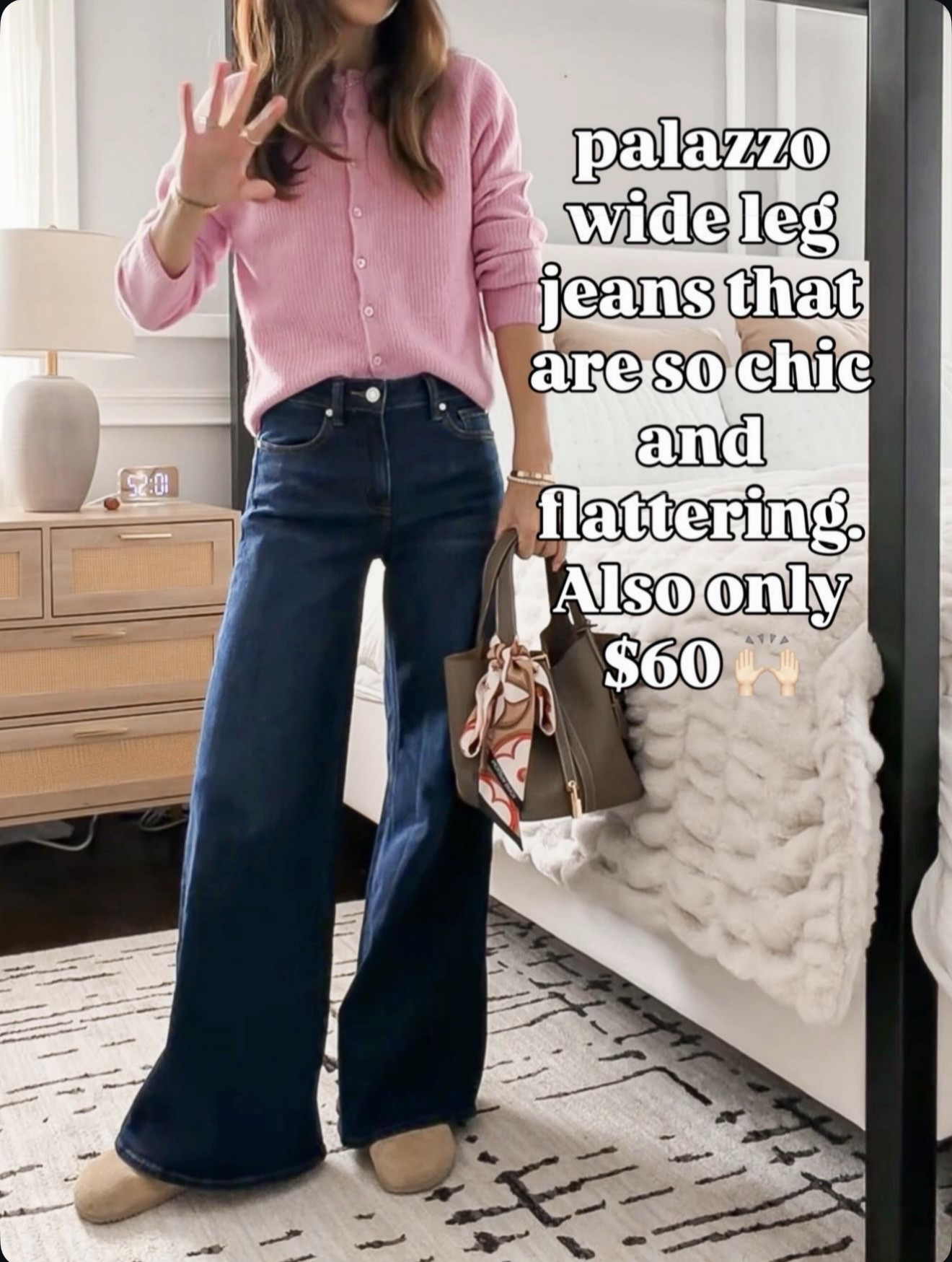 Palazzo wide leg jeans that are SO flattering and chic — only $60 🙌 🔗⬇️

#LTKmomlife #LTKSeasonal #LTKOver40