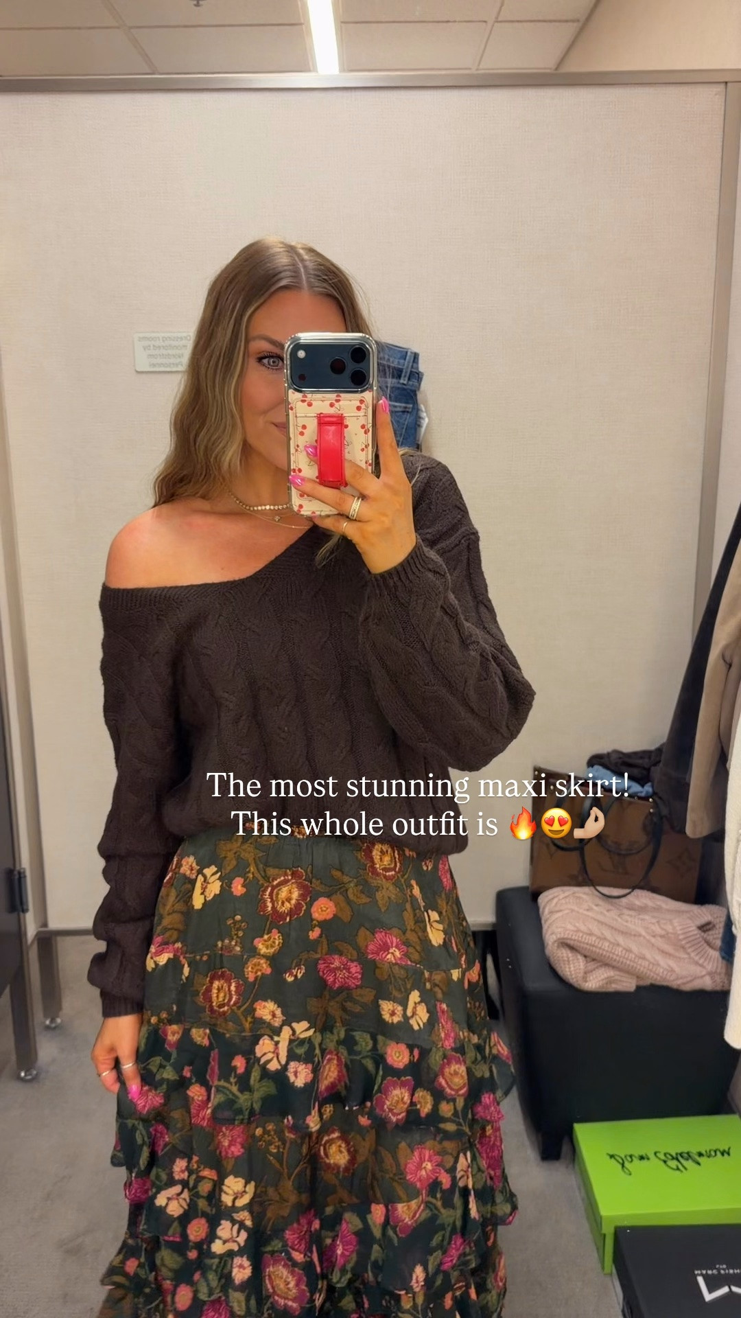 Perfect fall outfit!! Wearing smalls