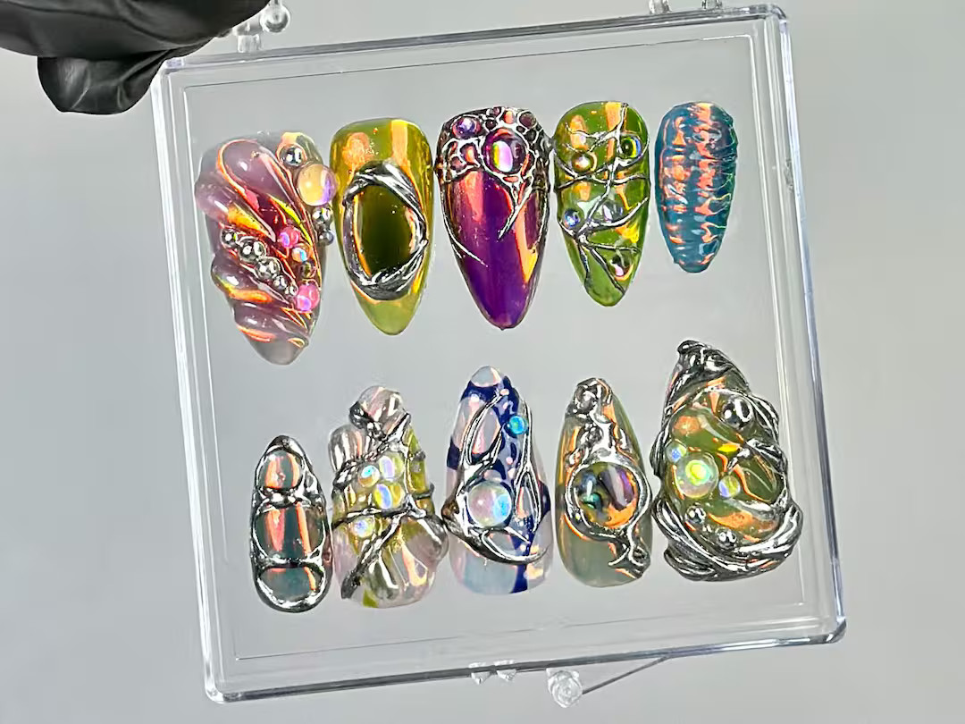Holographic 3D Press on Nails | Cyberpunk Stiletto Fake Nails |cyber Alien Aesthetic Nail Art |y2... | Etsy (US)