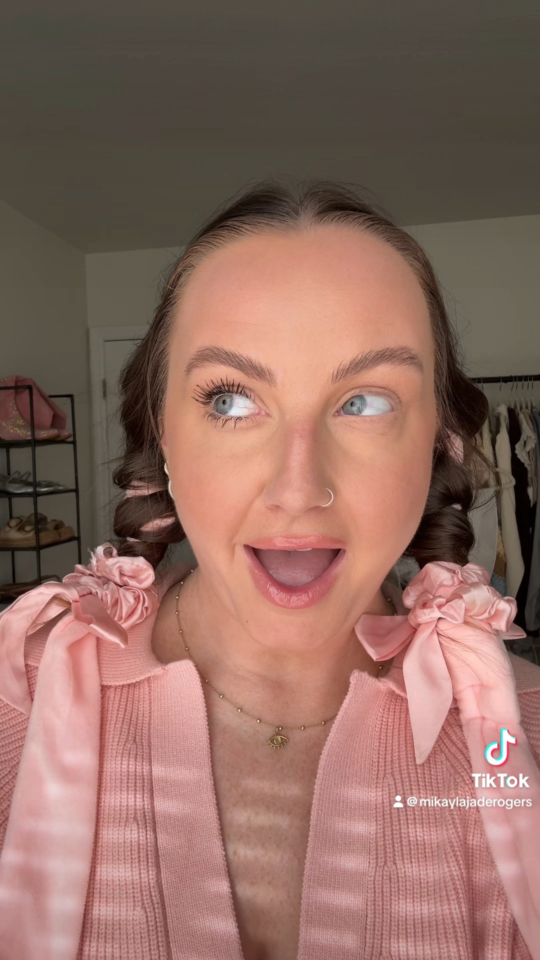 Mascara hack!! Tubing mascara where have you been all my life??? 

#LTKCyberWeek #LTKGiftGuide #LTKHoliday