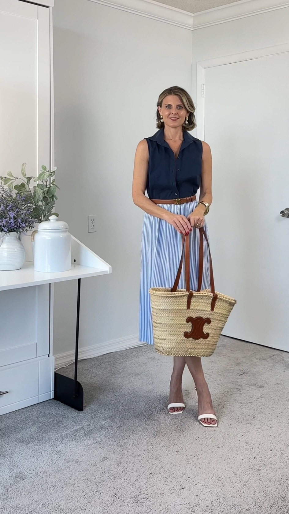 All true to size

#LTKSeasonal #LTKItBag #LTKFindsUnder100