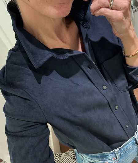 40% off Gap Friends + Family Sale!

This navy faux suede button down top. Giving off Ralph Lauren vibes. We love casual with blue jeans. TTS. 

#LTKstyletip #LTKsalealert #LTKSeasonal