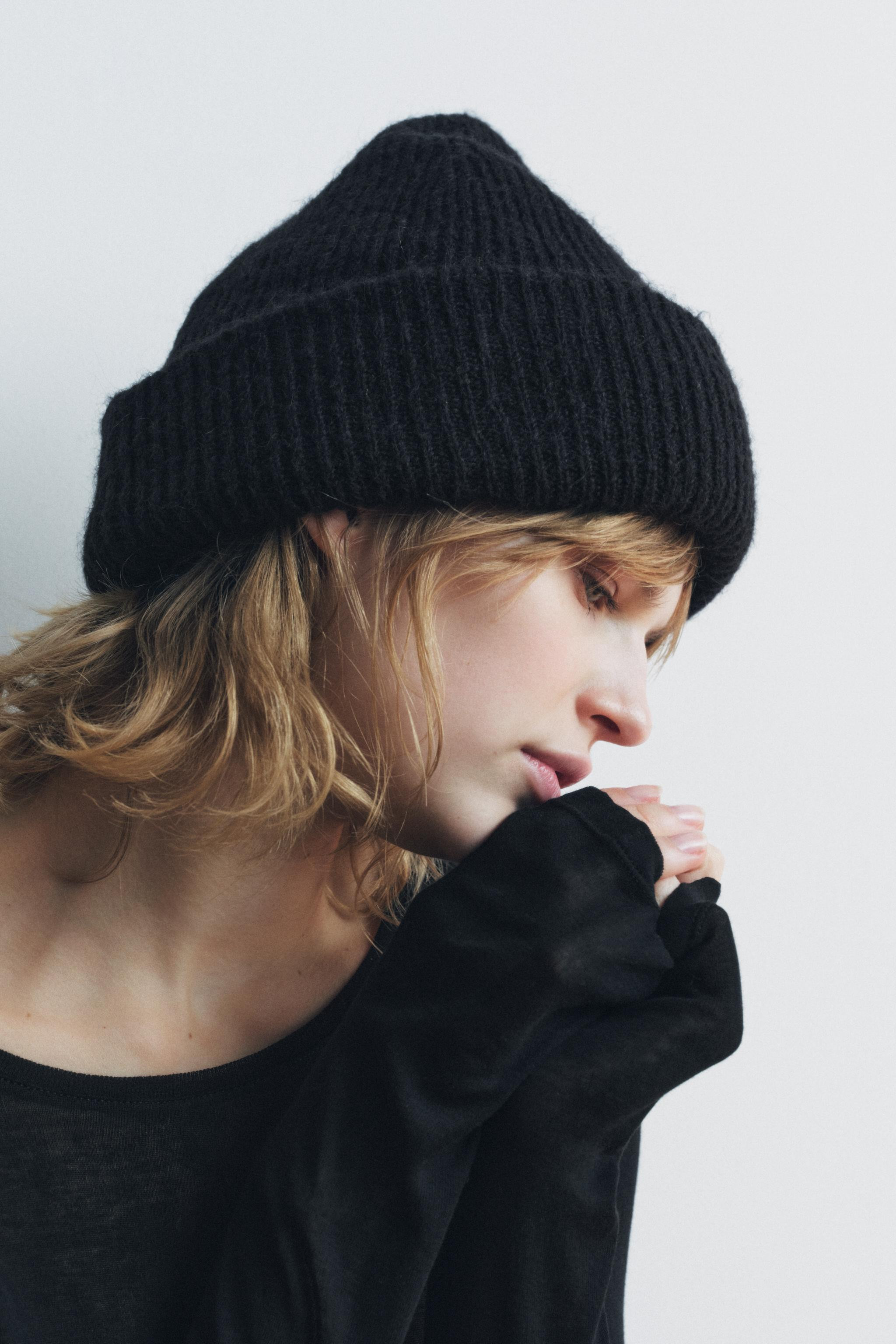 TURNED-UP KNIT BEANIE | Zara US