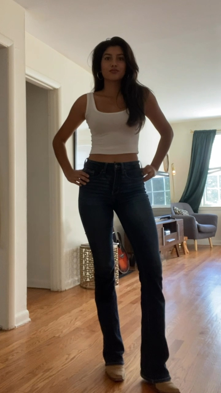 dierks was right about these little white tank tops #chiccowgirl #chicwesternoutfit #chicoutfitinspo #fallwesternoutfits #cowboybootsoutfit 