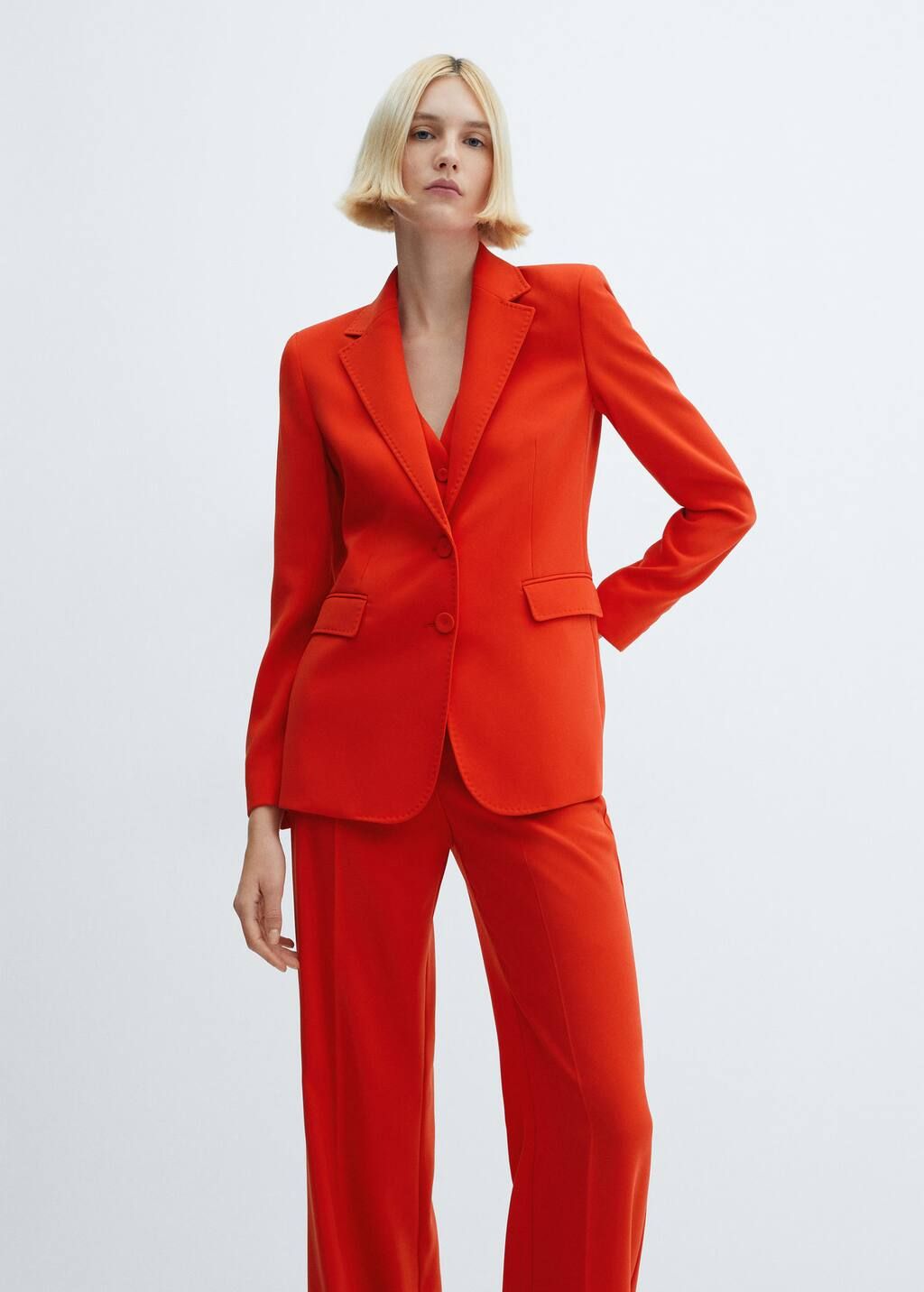 Straight-fit suit blazer -  Women | Mango USA | MANGO (US)