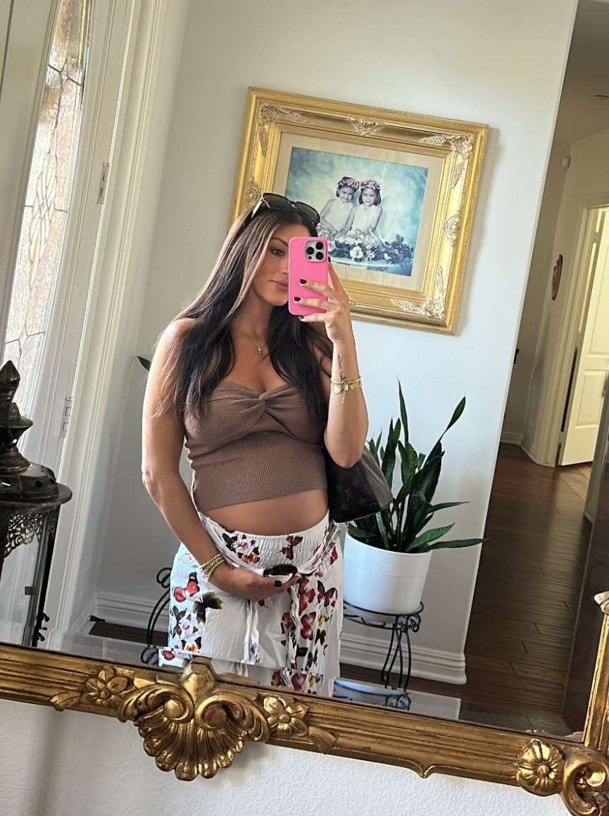 one of my fave tops and it’s under $20

bump style, bump fashion, pregnancy outfits, amazon 

#LTKBump #LTKOver40 #LTKStyleTip