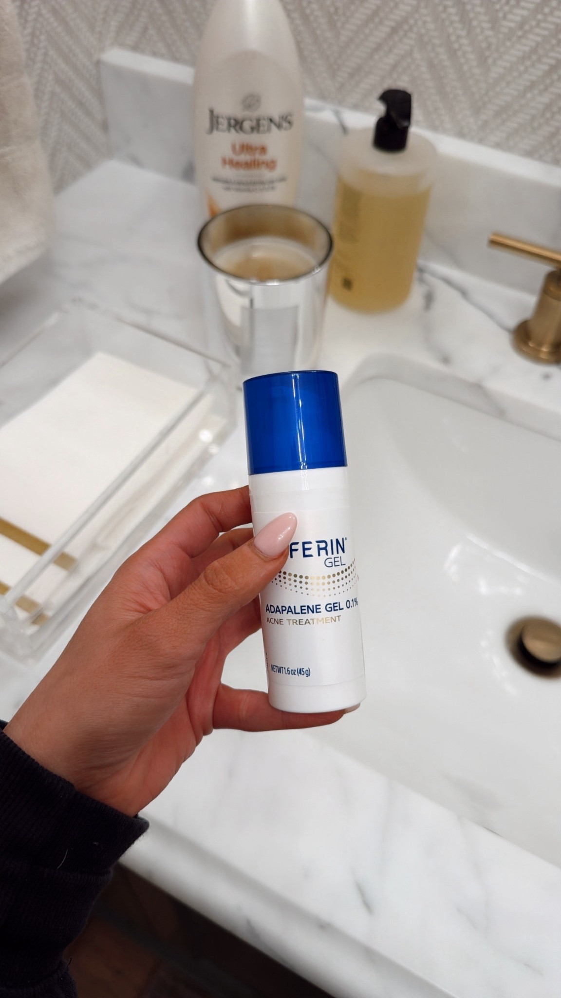 A few beauty products I am headed over heels for at the moment and I’m not a huge beauty lover!!!