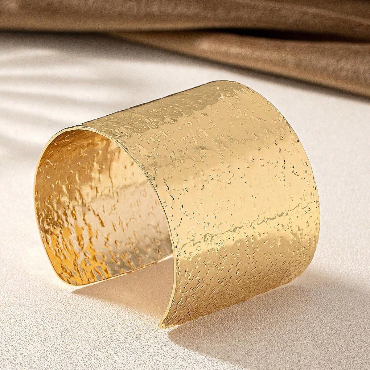 1pc Fashionable, Exquisite And Atmospherical Classic Linen Dot Pattern European Style Open Cuff Bracelet | SHEIN