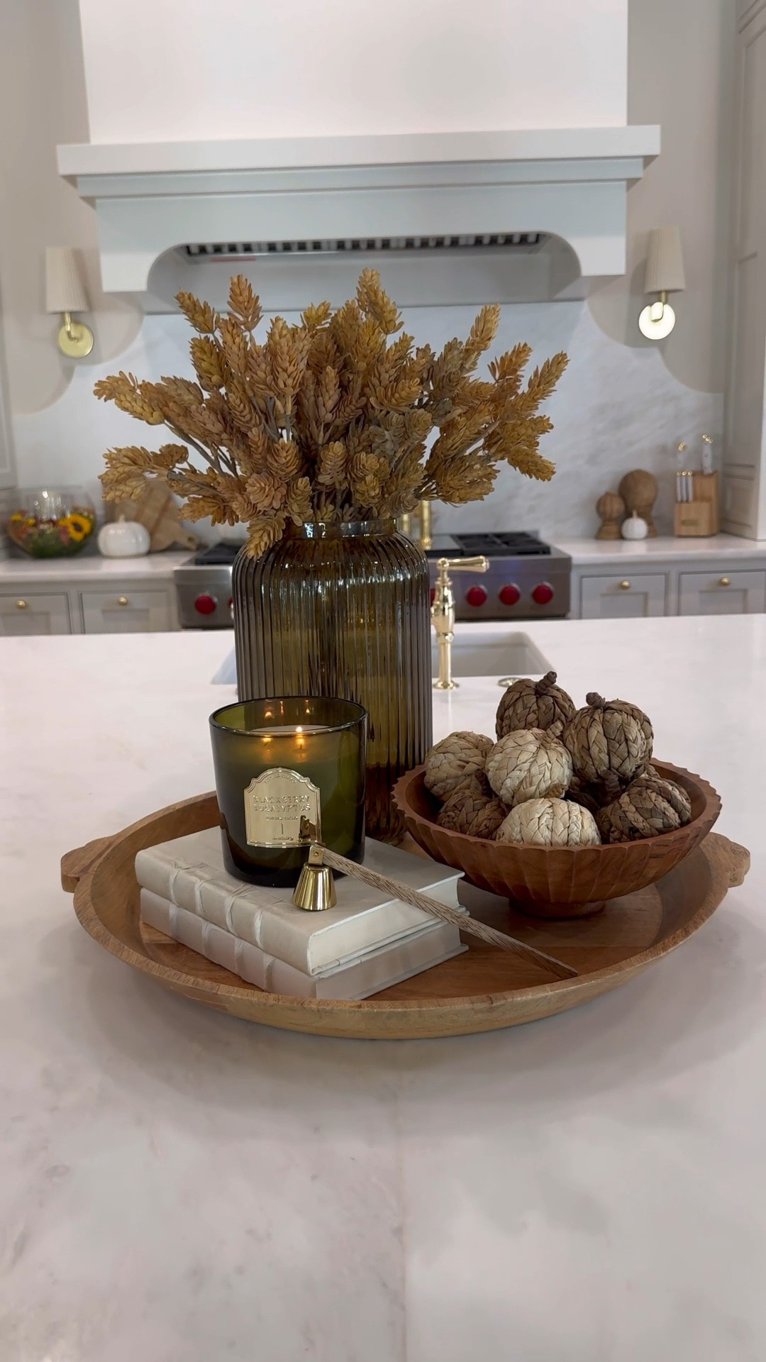 Easy fall centerpiece idea


#LTKHome #LTKVideo #LTKSeasonal