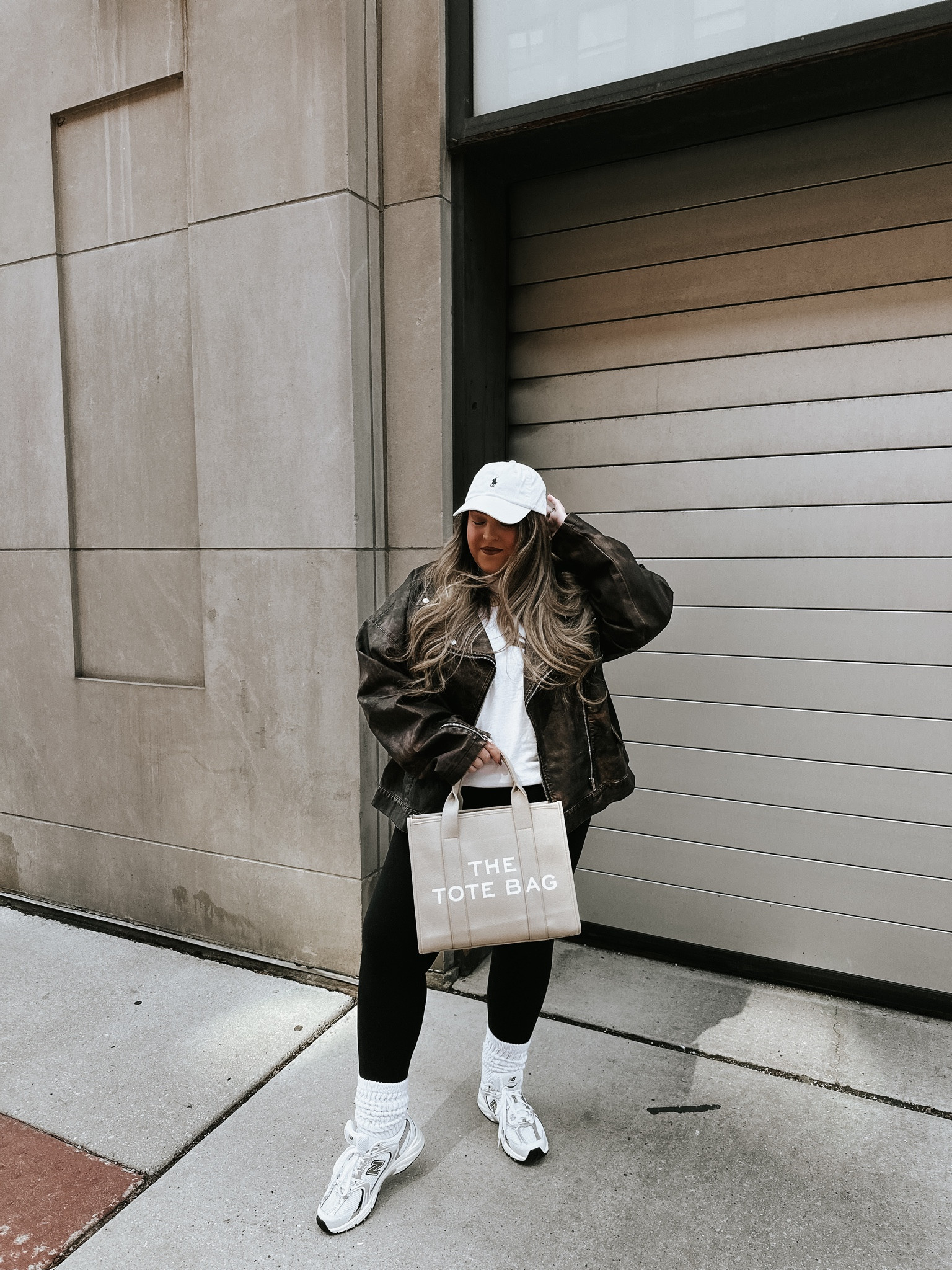 tee - xxl
jacket - 18
leggings - 10
shoes - 9

midsize outfits // street style // faux leather jacket // amazon fashion // new balance 530

#LTKfindsunder100 #LTKshoecrush #LTKmidsize