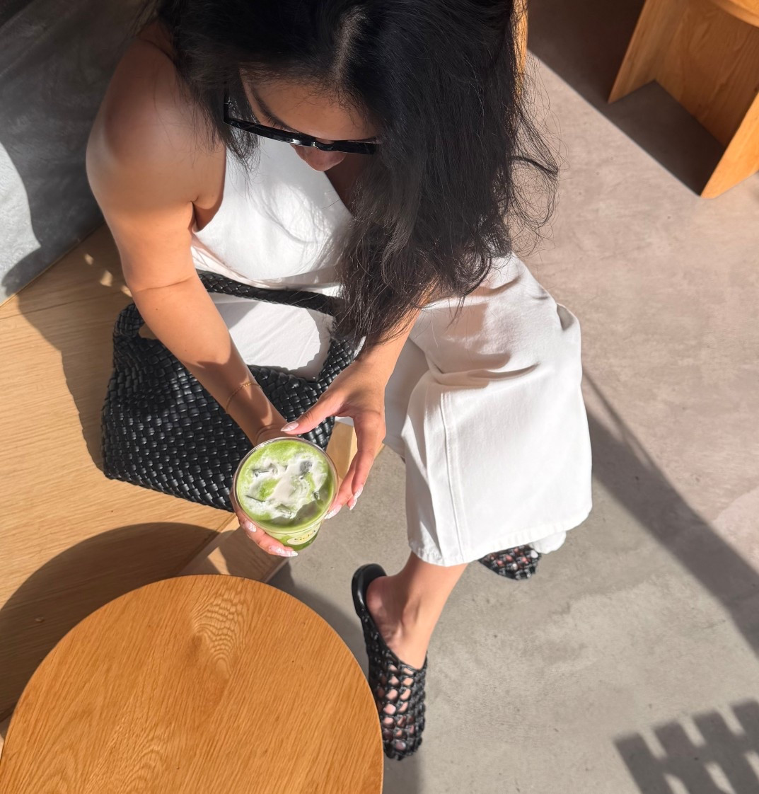 Slow mornings + iced matcha 🍵  @jelavudesigns 

#LTKdayinmylife #LTKgrwm #LTKootd