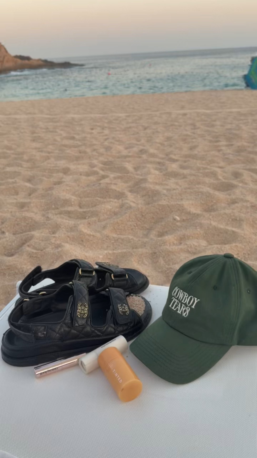 Beach Day Essentials 🙌🏼

#LTKTravel #LTKHoliday #LTKGiftGuide