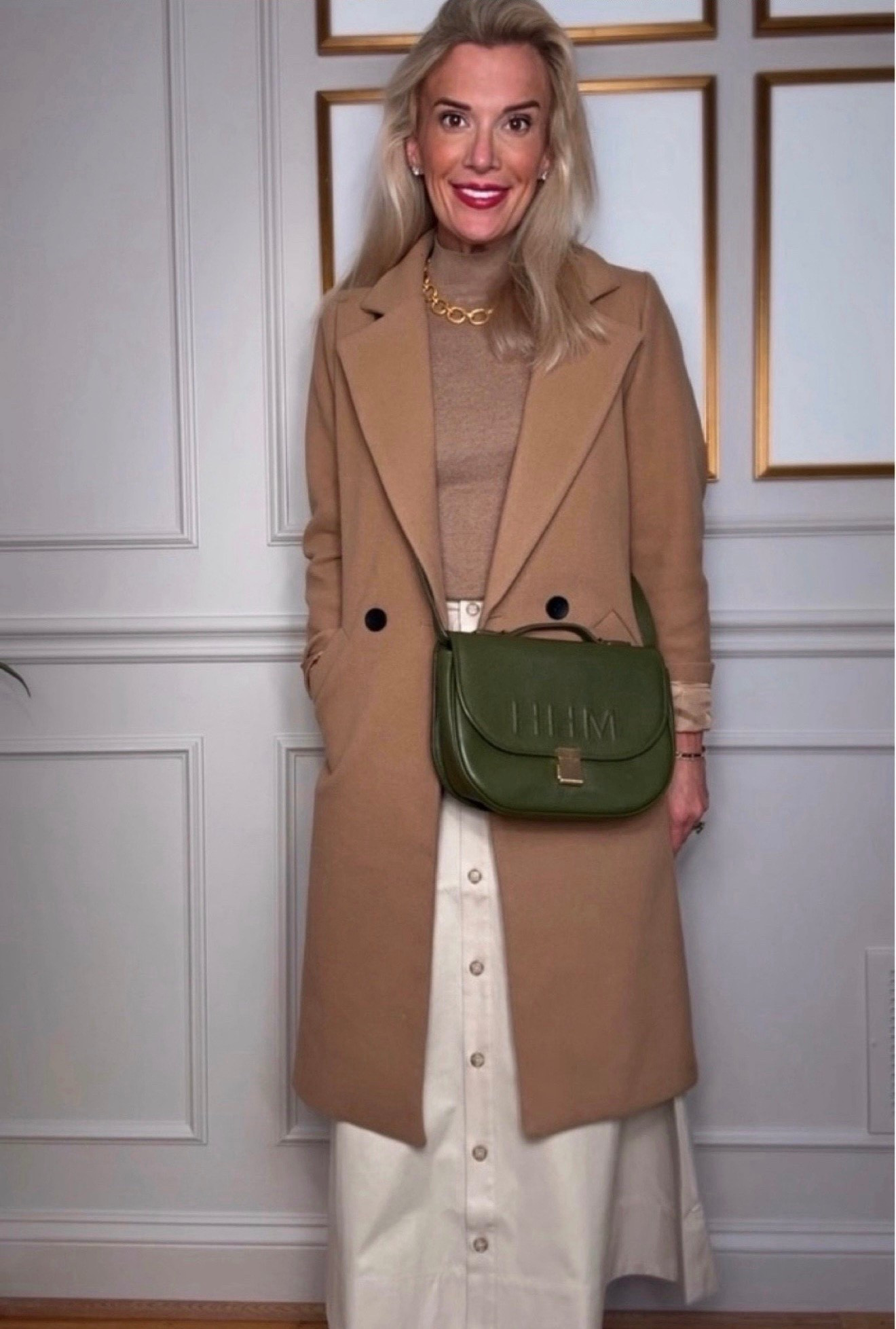 Meredith Hudkins , women’s holiday, trending, preppy, classic, chic, stylish, traditional, work attire, outfit of the day, Tuckernuck, Amazon, Avara, Dudley Stephens, Julia Vos, target, anthropology, accessories, jewelry, beauty, coat, sweater, skirt, leather bag, Mark and Graham, gold necklace 

#LTKFindsUnder100 #LTKSaleAlert #LTKHome