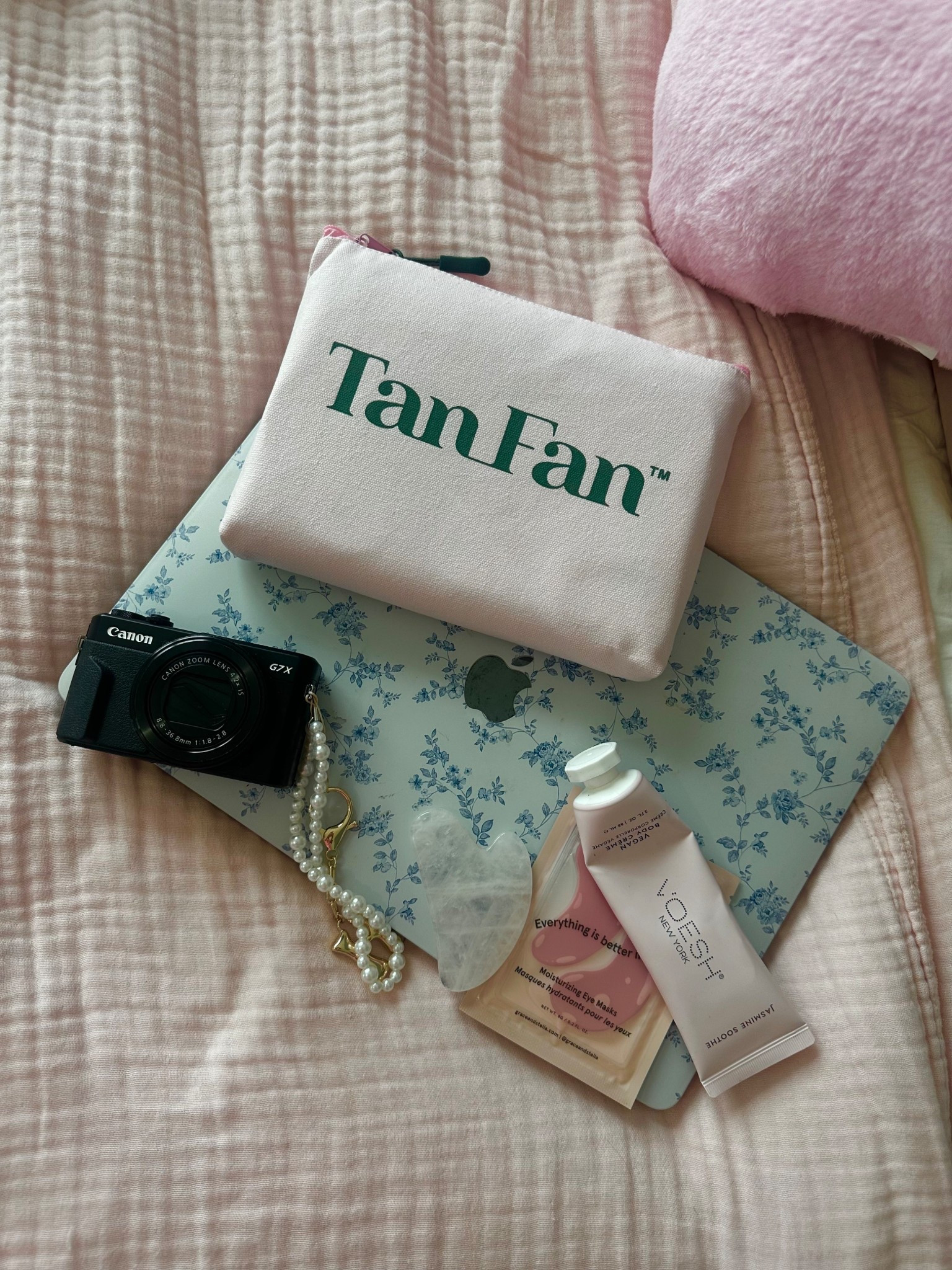 If you self tan or spray tan you NEED this, it will change your life 

#LTKSelfTan #LTKSleepSac

#LTKU #LTKselfcare #LTKBeauty