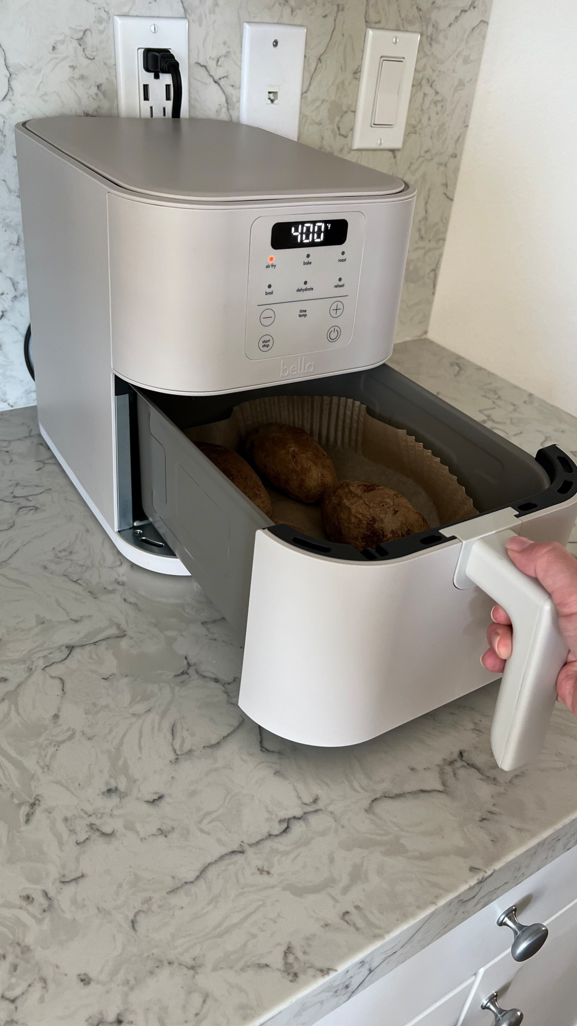 Love this slim air fryer!


#LTKfoodie #LTKHome