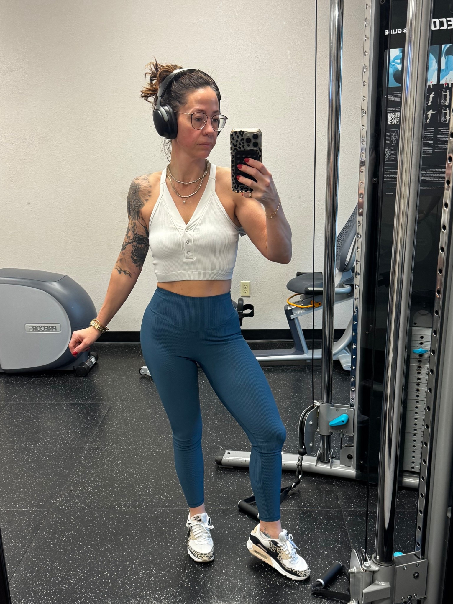 Just a girl who lifts heavy and loves a good gym outfit. 💙
This set is flattering, comfortable, and perfect for lifting days. Linked everything so you can grab the look. ✨

#LTKActive #LTKOver40 #LTKfitnessgoals