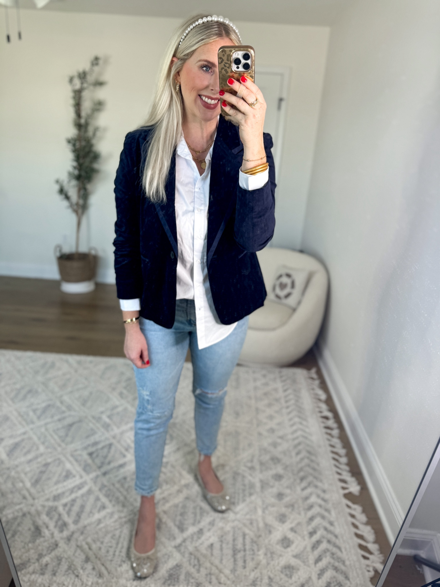 Daily try on, Walmart outfit, Walmart fashion, Walmart try on, time and tru, velvet blazer, white button down, sequin flats 

Medium 

#LTKFindsUnder50 #LTKStyleTip #LTKSeasonal