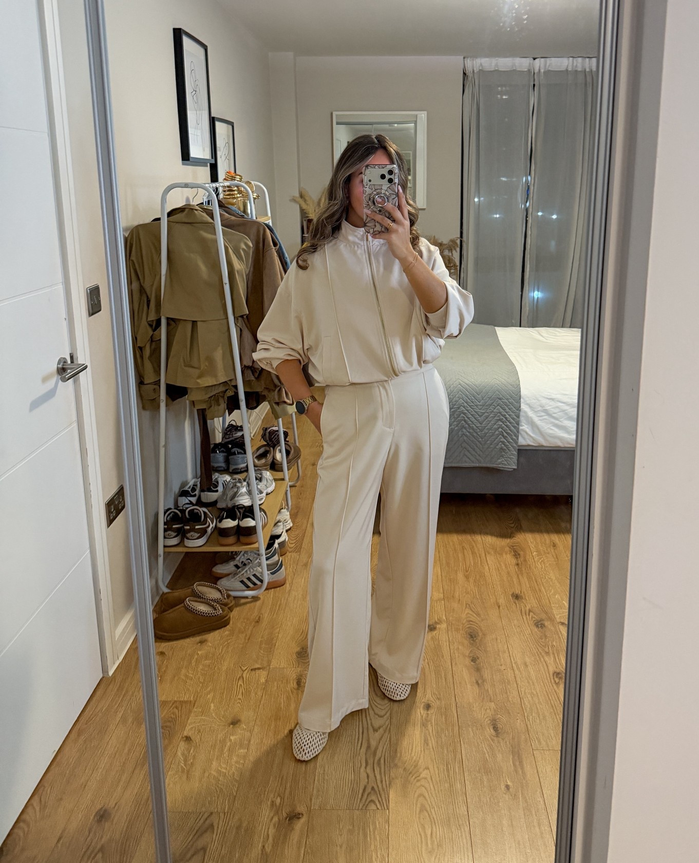 My airport outfit ✈️

I’m wearing a small in both but I could have sized down in the trousers as they are stretchy 

Mesh ballet pumps, co-ord, Zara set

#LTKspring #LTKstyletip #LTKtravel