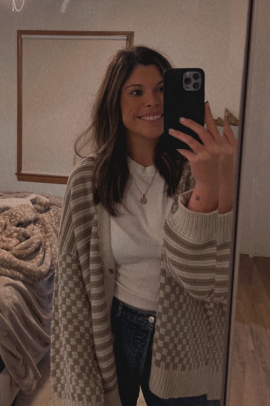 pink lilly restocked my FAV cardigan ✨

#LTKFindsUnder50 #LTKBeauty #LTKSeasonal