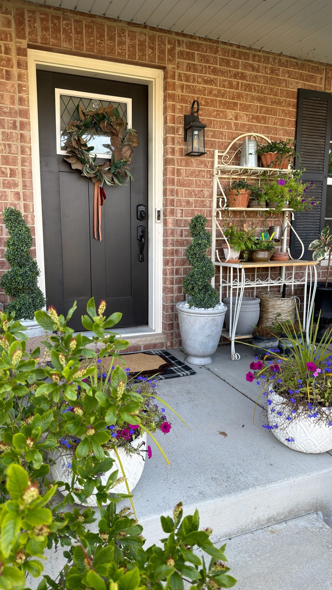 The faux boxwoods are my foundation year round.