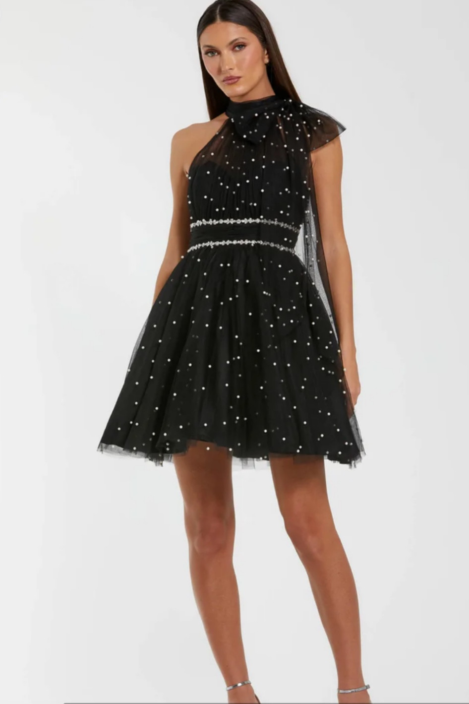 Check out these beautiful Holiday Dresses 🎄. These dresses are also perfect for any occasion 

#LTKWedding #LTKHoliday #LTKOver40