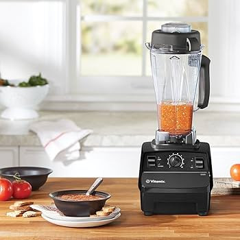 Vitamix Standard Blender, Professional-Grade, 64oz. Container, Black (Renewed) | Amazon (US)