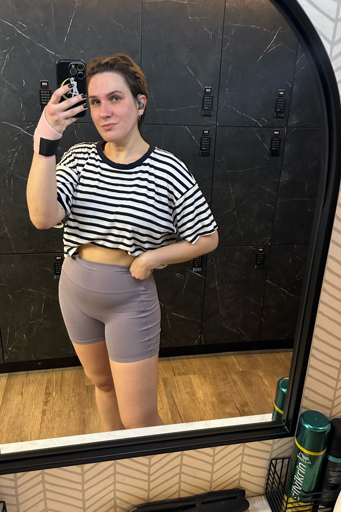 The best biker Shorts I’ve ever had!! Literally was game changer. It runs a bit bigger I think, since I’m usually Large and this one was small. I want in all colours. And it’s squat proof. I promise 

#LTKxUNIQLO #LTKfitness #ThisIsMyBestT