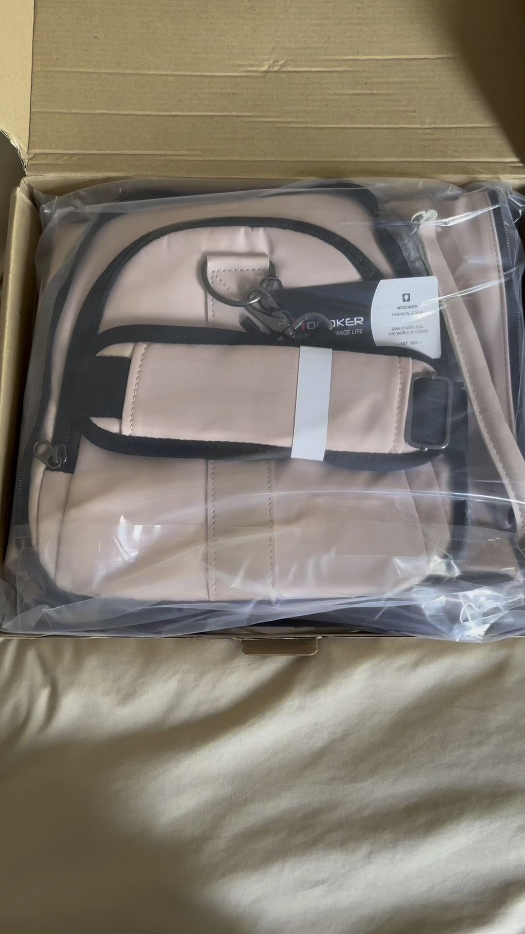 Modoker Garment Bag is the perfect carry-on bag for travel, offering plenty of space and organization for all your essentials. Whether you're traveling for business or pleasure, this versatile bag will ensure you have everything you need for a comfortable and enjoyable journey.

#LTKstyletip #LTKfindsunder100 #LTKitbag