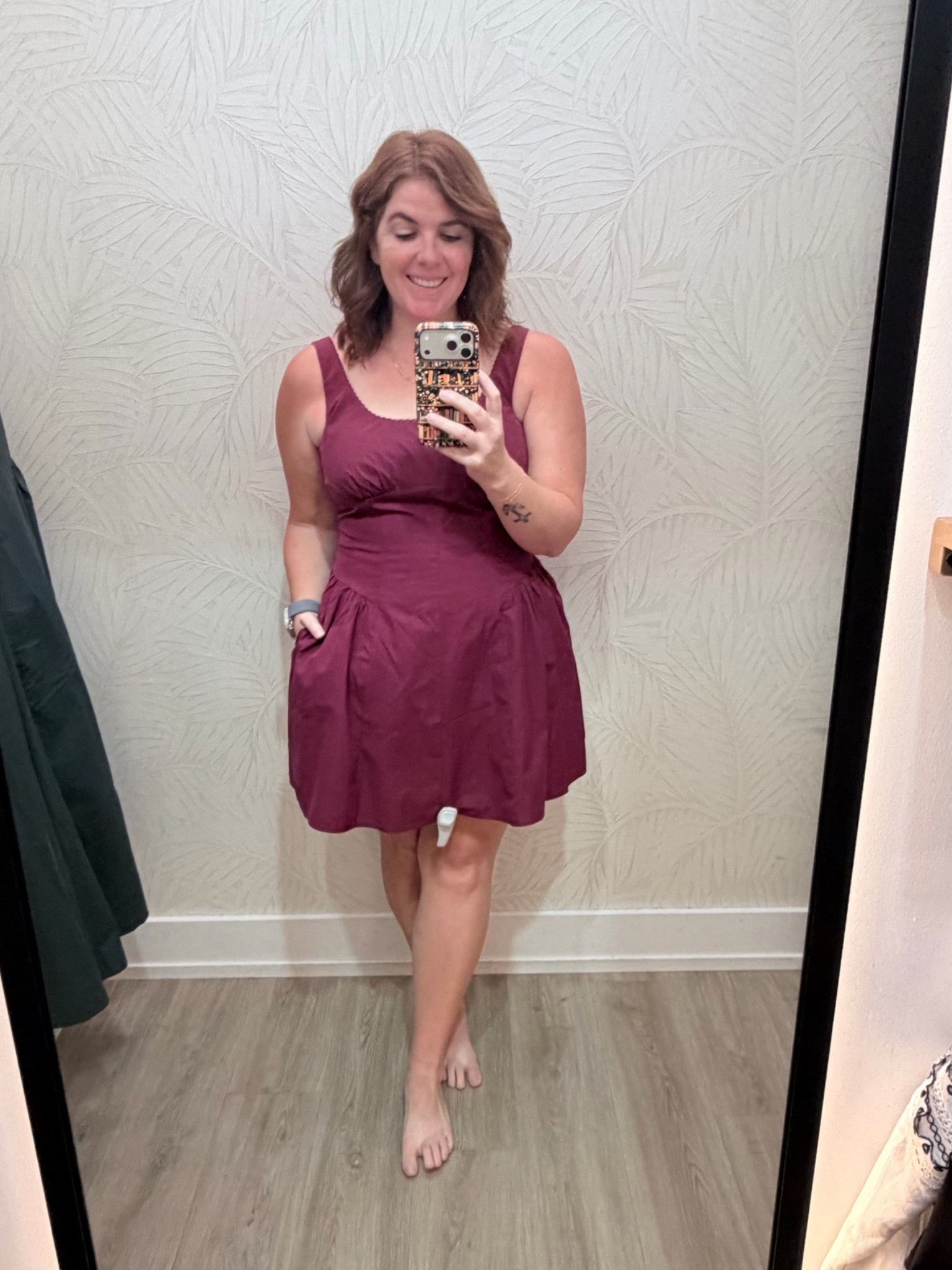 Let’s talk about fall perfection in a dress! The cut, the fit and the color just make it perfect! The dress runs TTS and can be dressed up or down! Grab this dress while it’s on sale!