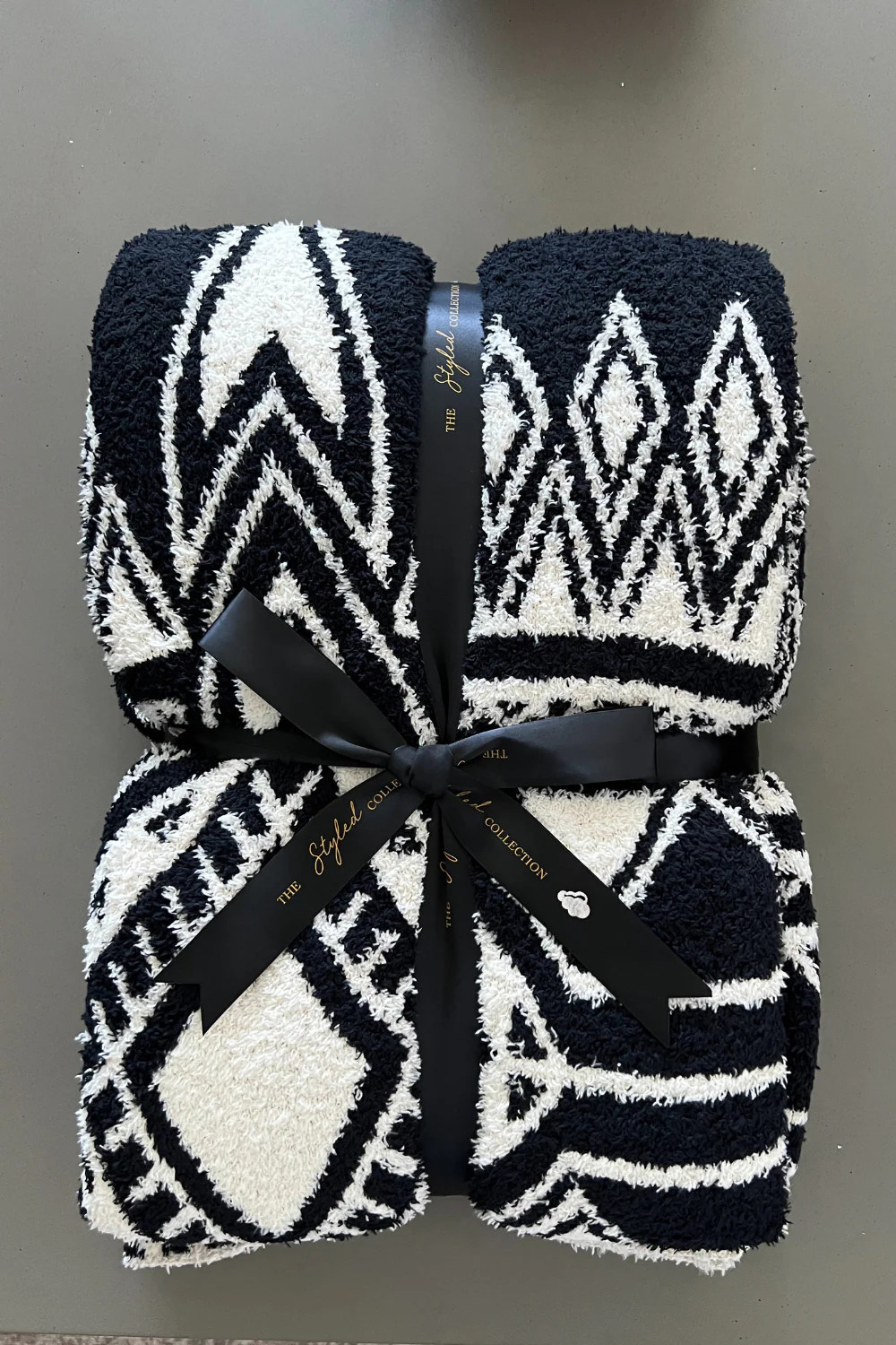 Scottsdale Buttery Blanket | The Styled Collection