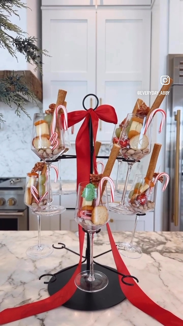 Perfect for the holidays and entertaining from Amazon! ❤️🥂✨