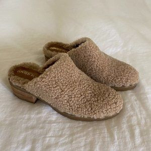 Donald Pliner Women's Shearling Mules | Poshmark
