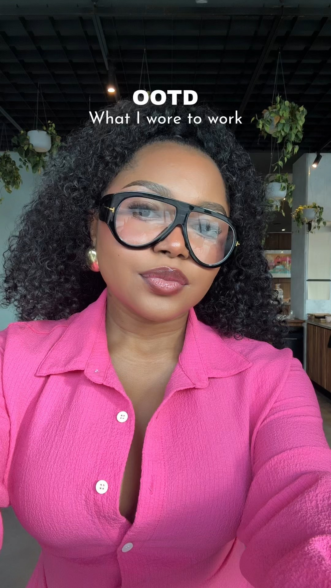 A little Florida winter outfit: pink linen set, black oversized frames and burgundy boots 👢 

#LTKootd #LTKWorkwear #LTKdayinmylife