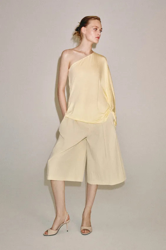 ASYMMETRIC CAPE | Zara US