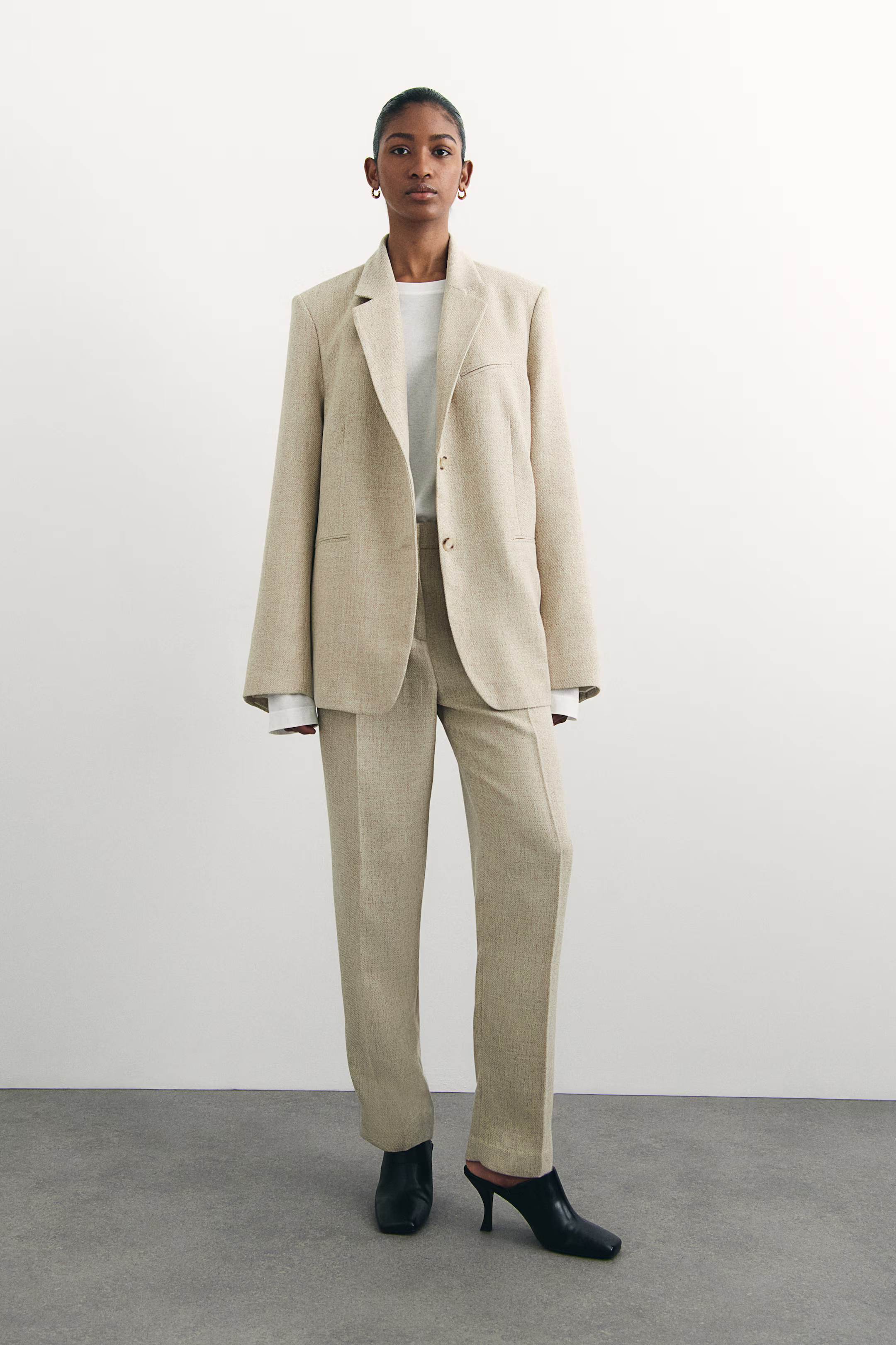 Tapered tailored trousers | H&M (UK, MY, IN, SG, PH, TW, HK)