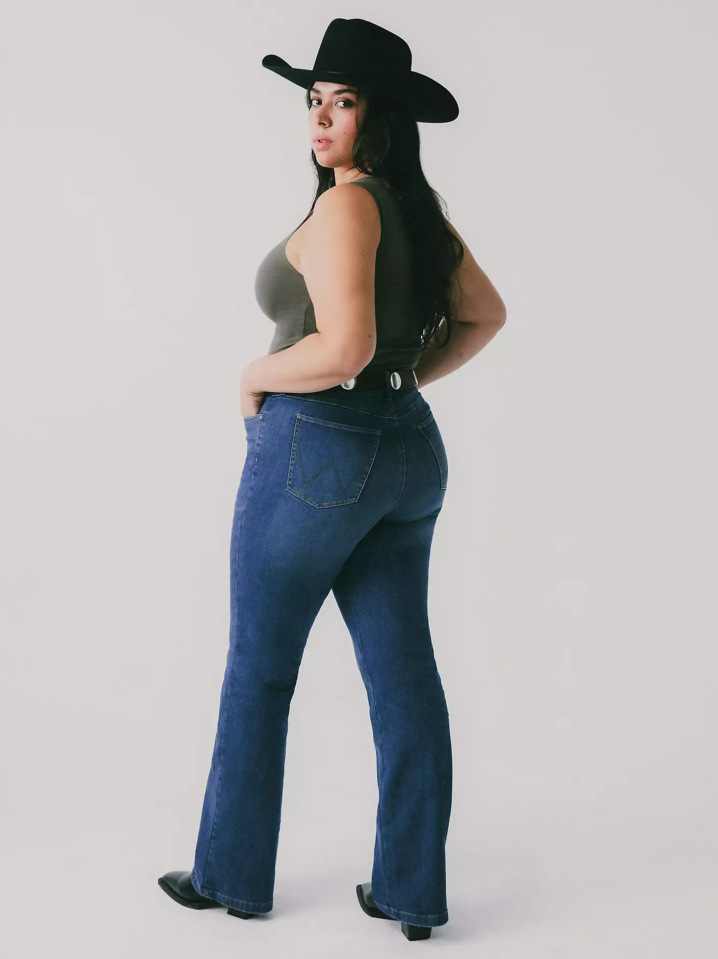 Women's Wrangler BESPOKE High Rise Bootcut Jean | Wrangler
