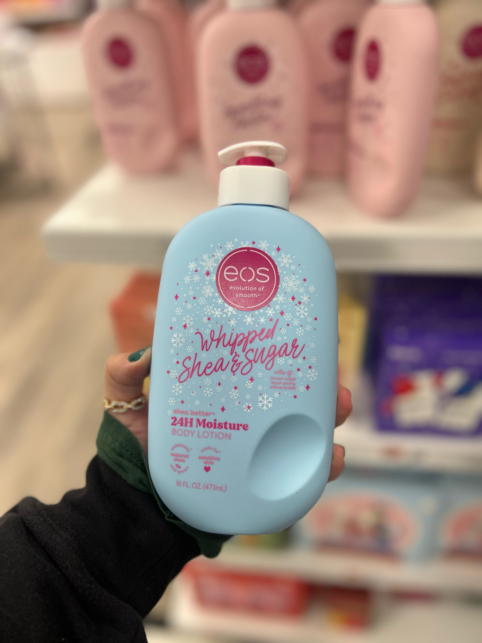 Eos holiday body lotion now available at Target! My fav brand of body lotion! 

#LTKBeauty #LTKGiftGuide #LTKHoliday