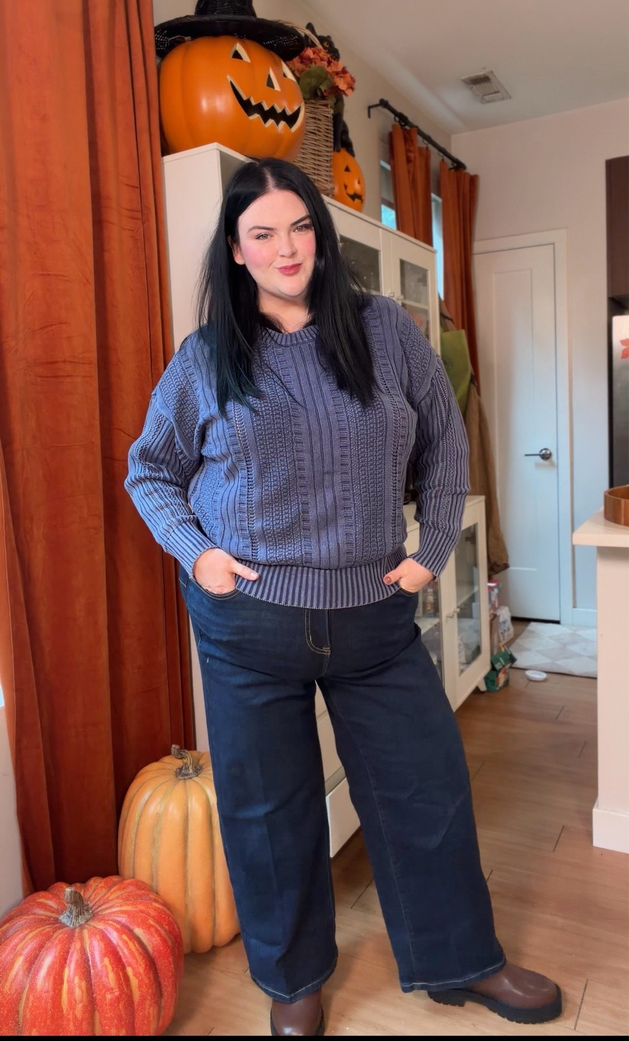 @Torrid fall outfit! Wearing size 20 short in the jeans. And size 2X in the top

#LTKPlusSize #LTKSaleAlert