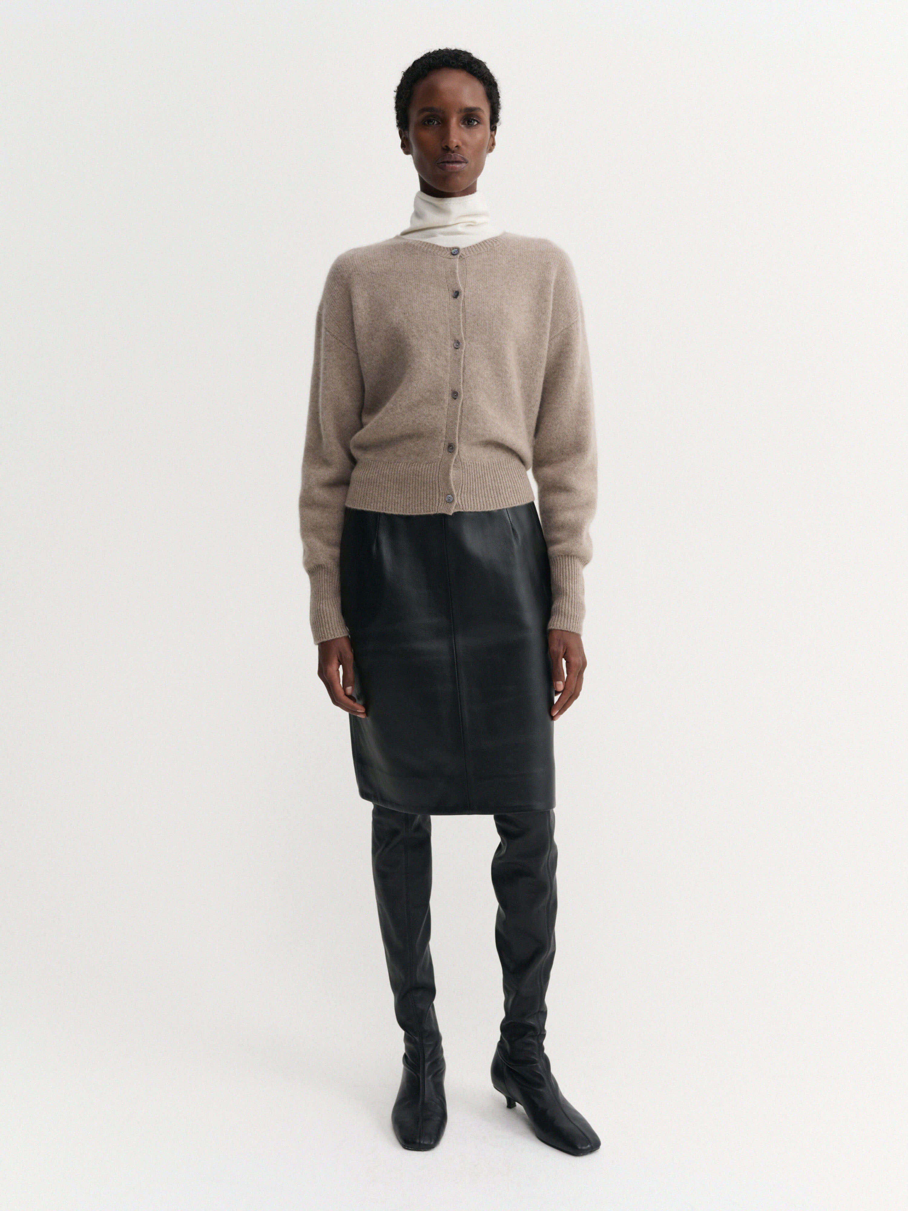 Coco Cardigan, nougat | Almada Label