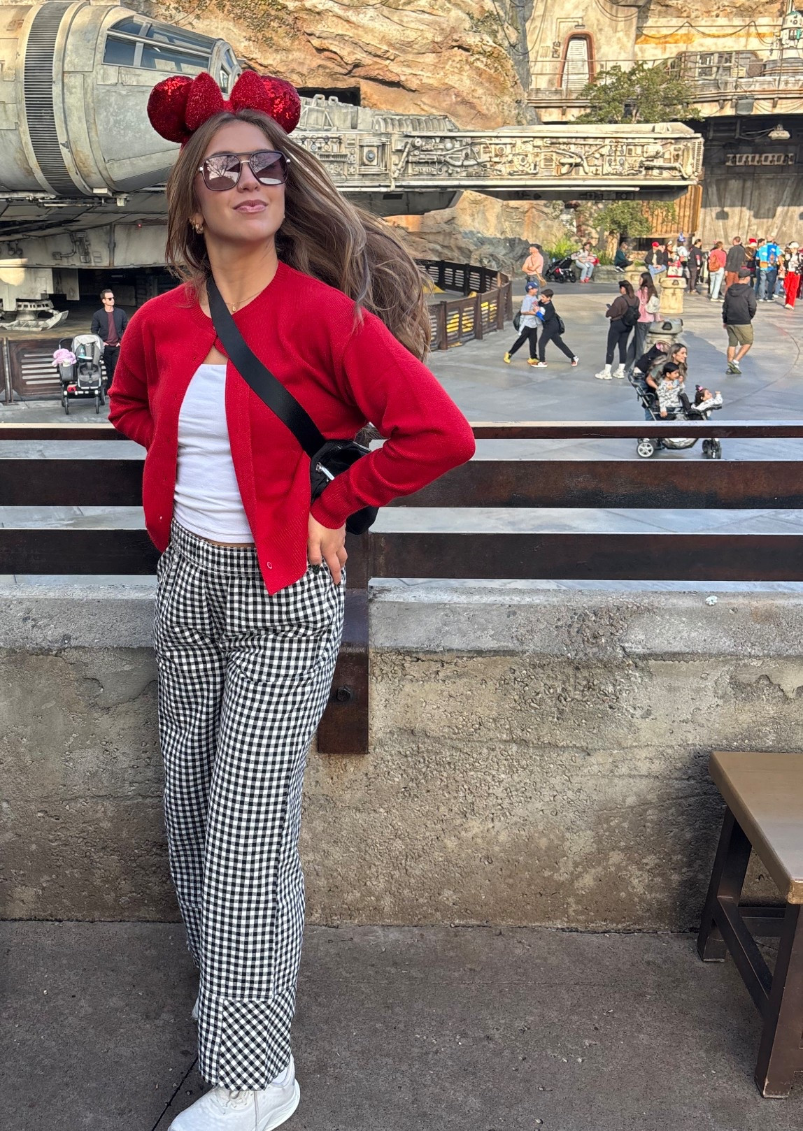 Christmas Disney Land Fit❤️🐭🎄

#LTKTravel #LTKSeasonal #LTKHoliday