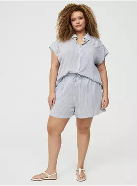Pull-On Gauze High-Rise Short | Torrid (US & Canada)