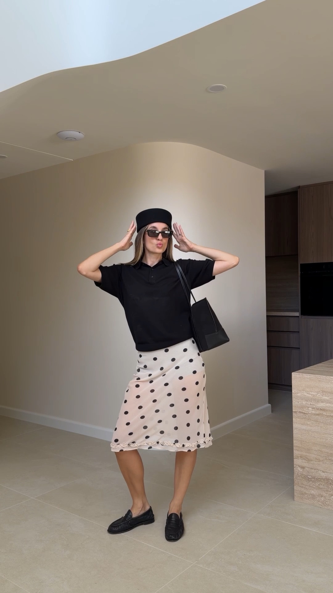 A new favourite accessory 👀 the pillbox hat styled from AM to PM! Which one is your favourite look?

Hat @lackofcoloraus

Outfit 1
T-shirt @uniqloau
Skirt @susamusalondon
Bag @stagnistudio
Loafers @ysl

Outfit 2
Dress, shoes @stagnistudio
Bag @frejanyc

Outfit 3
Dress @lovaanstudios
Bag @frejanyc
Heels @ysl

#pillboxhat #stylingreels #grwmoutfit #grwmreel #outfittransition

#LTKstyletip #LTKsummer #LTKaustralia