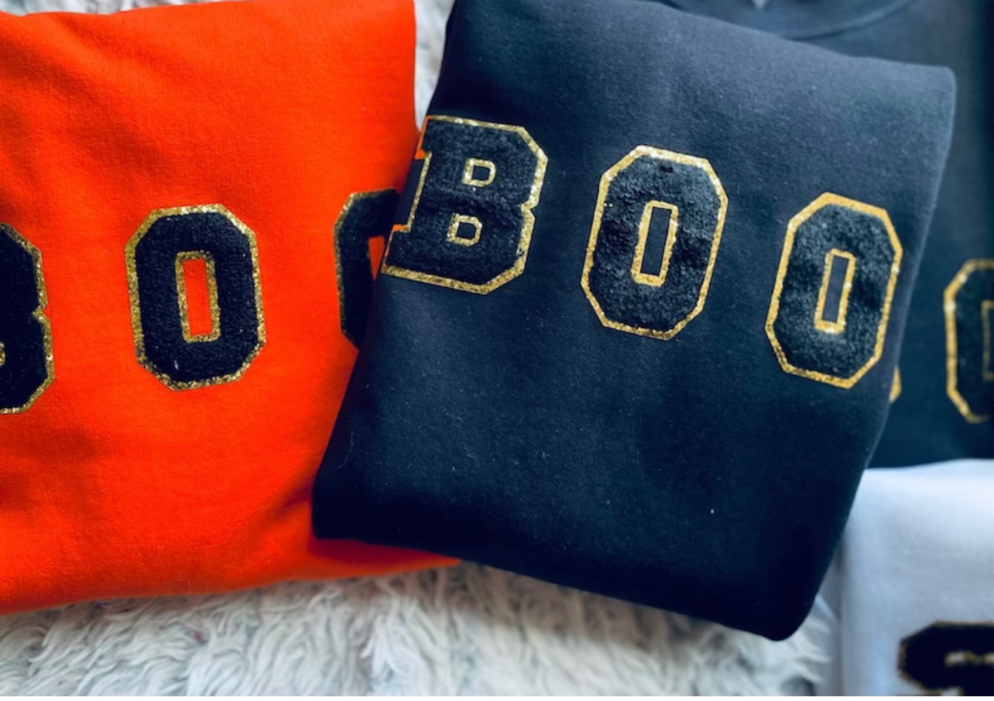 Women’s Halloween boo chenille patch sweatshirts!

#LTKSeasonal #LTKHalloween