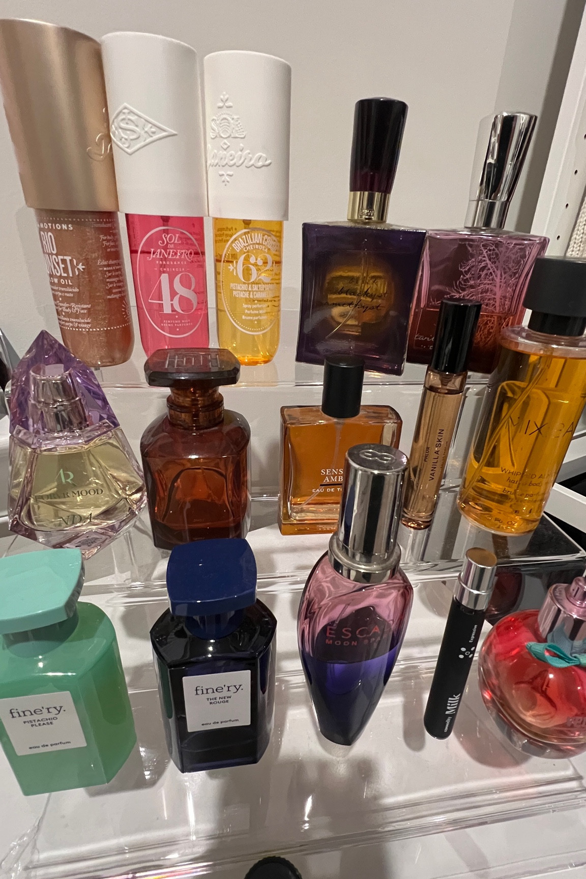 So you want to know what fragrances I have right now, huh? (Part 3) 

#Fragrances #FragranceFaves #Perfumes

#LTKBeauty #LTKStyleTip