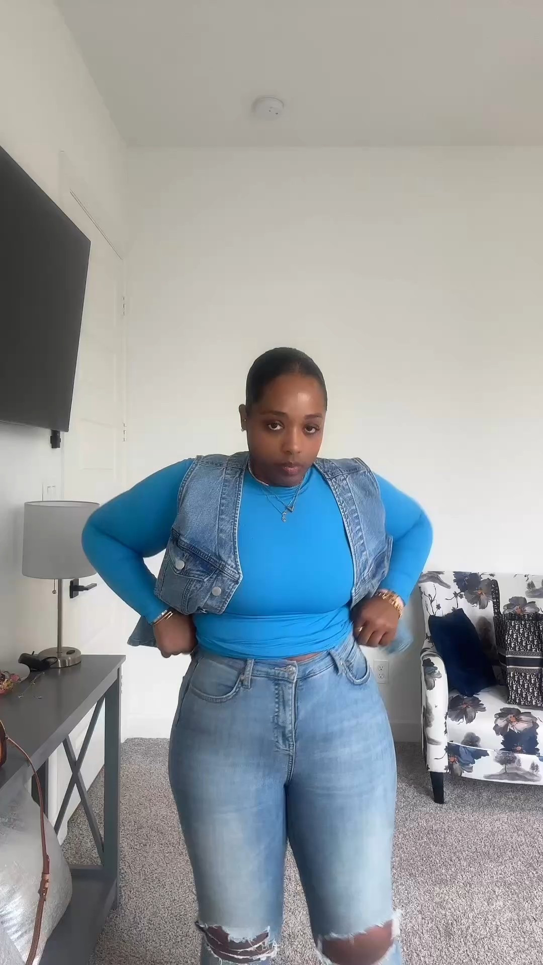 Jeans -  tts 
Vest-  medium 
Top-  medium 
Sneakers-  size down 1/2 

Ootd 
Spring outfit 
Sunnies 
Affordable outfit 
Outfit 
Jeans 
Sneakers 
Adidas 


#LTKFindsUnder50 #LTKStyleTip #LTKFindsUnder100