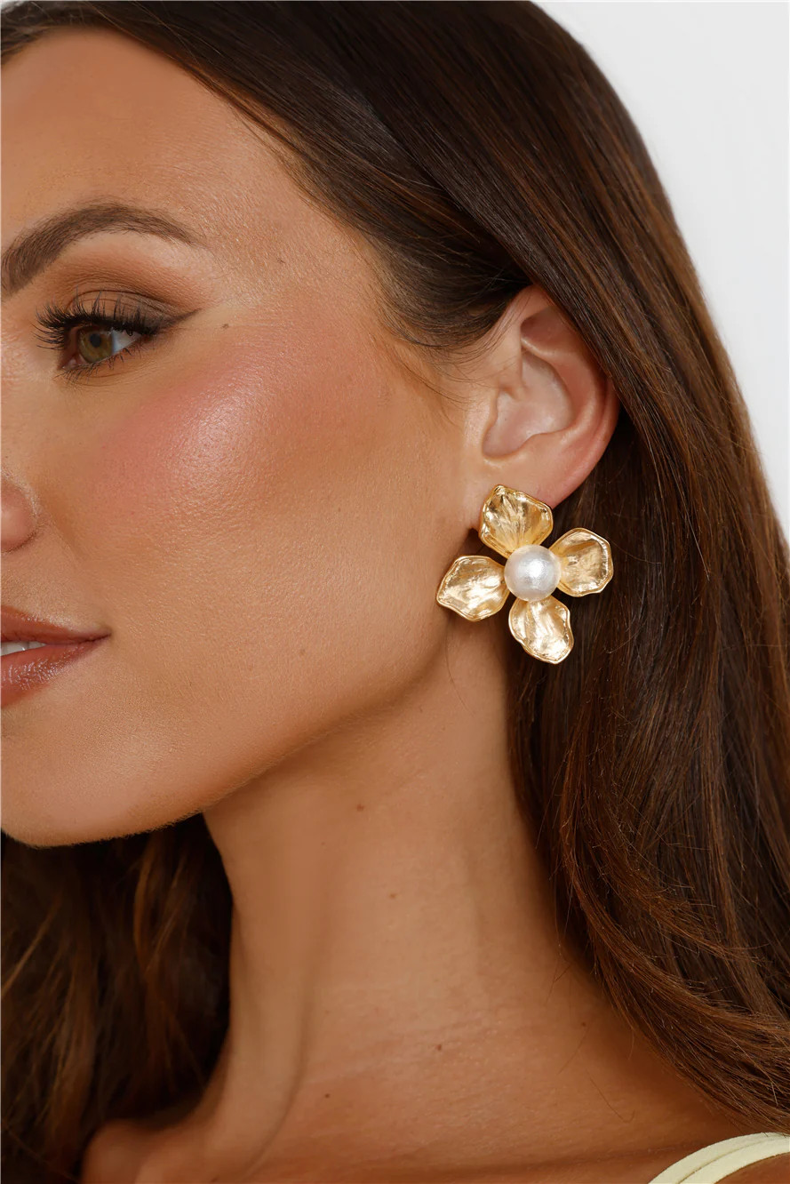 18k Gold Plated Lover Flower Earrings Gold | Hello Molly (AU)
