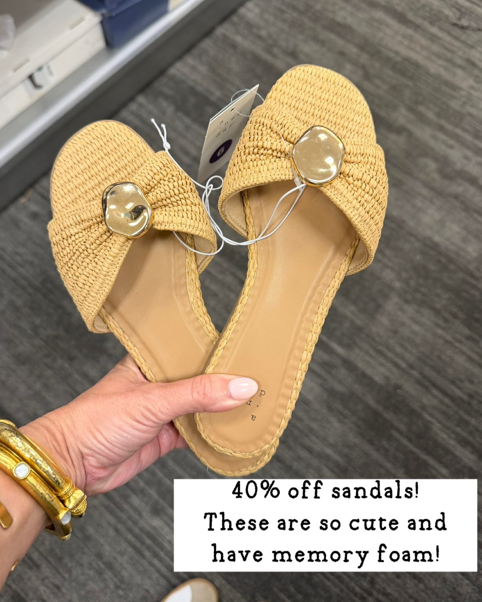 Sandals 40% off! Today only!
.


#LTKSeasonal #LTKSaleAlert #LTKOver40