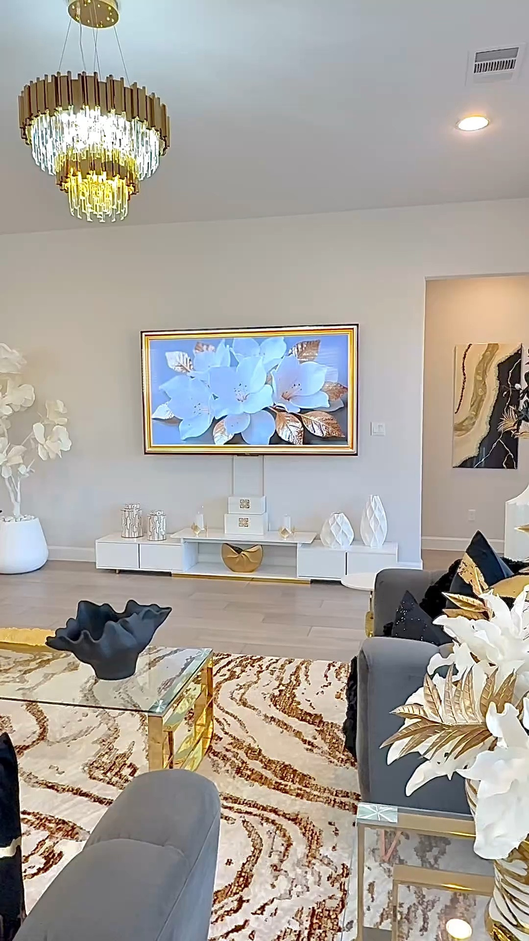 If you love glam interiors, you’re in the right place ✨
Ya
Use my discount codes at checkout:

HOMARY - HM183 for 14% OFF
Z GALLERIE - KK5 for 5% OFF
POP MAISON - Kikis10 for 10% OFF 


#LTKHome